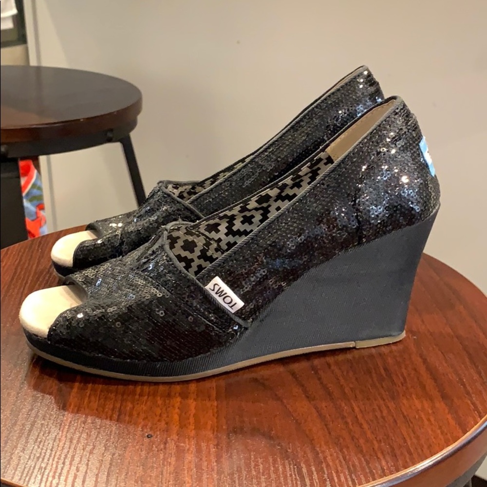TOMS black sequin wedges